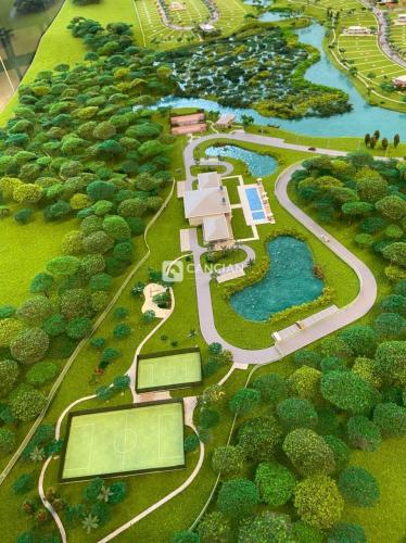 Terreno à venda no Tomazetti: 