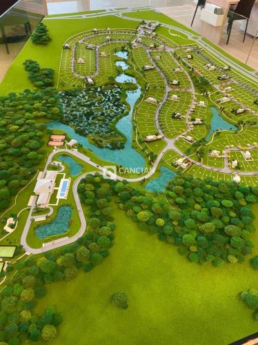 Terreno à venda no Tomazetti: 