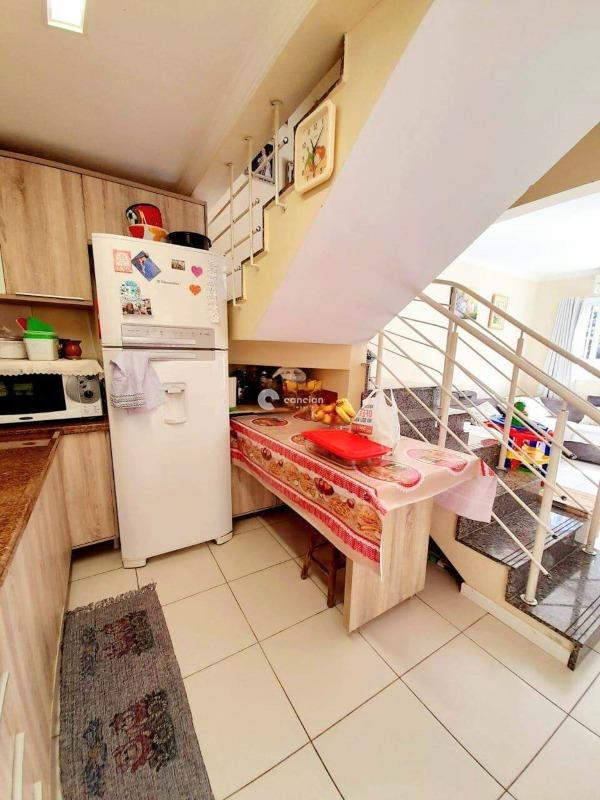 Casa de Condomínio à venda no Dom Antônio Reis: 