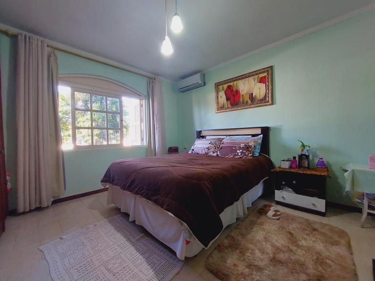 Casa à venda no Camobi: 