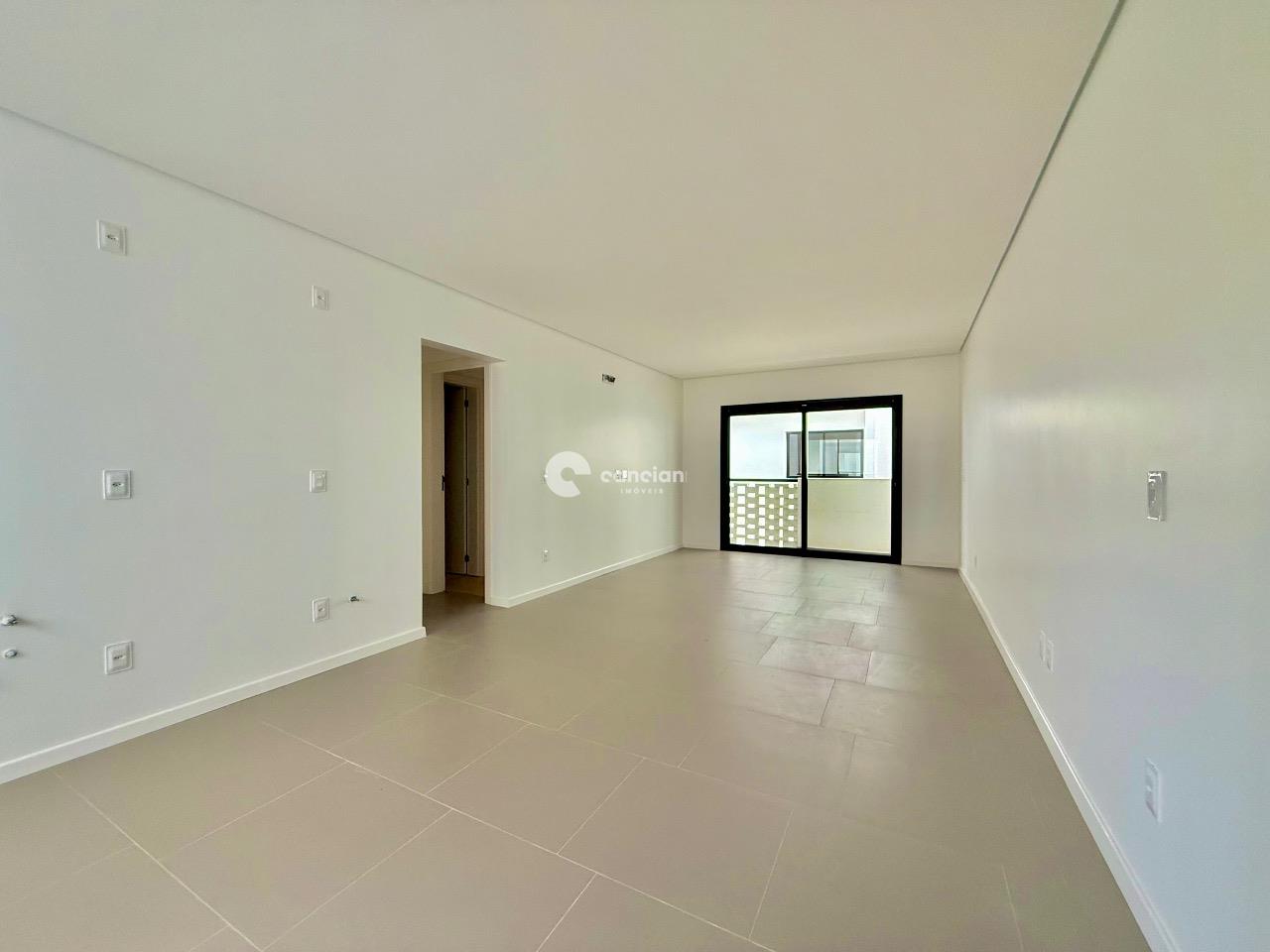 Apartamento à venda no Camobi: