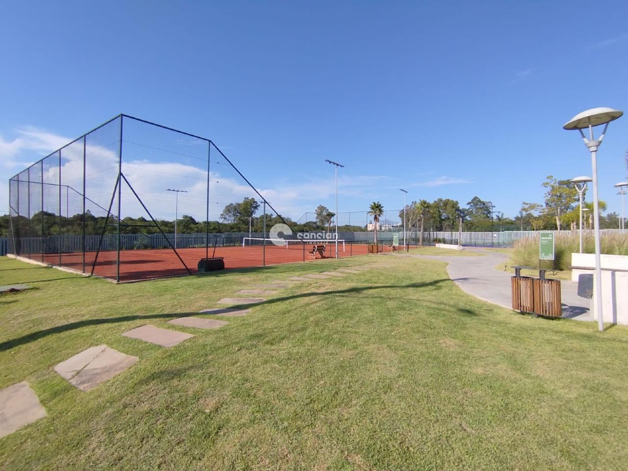 Terreno à venda no Camobi: 