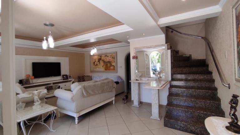 Casa à venda no Camobi: 