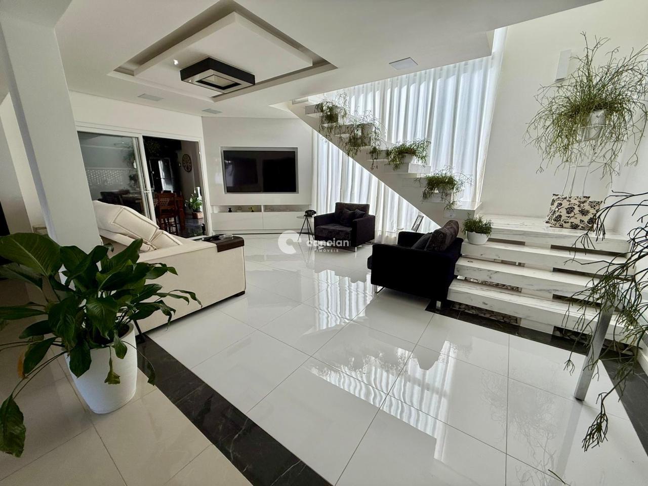 Casa de Condomínio à venda no Tomazetti: