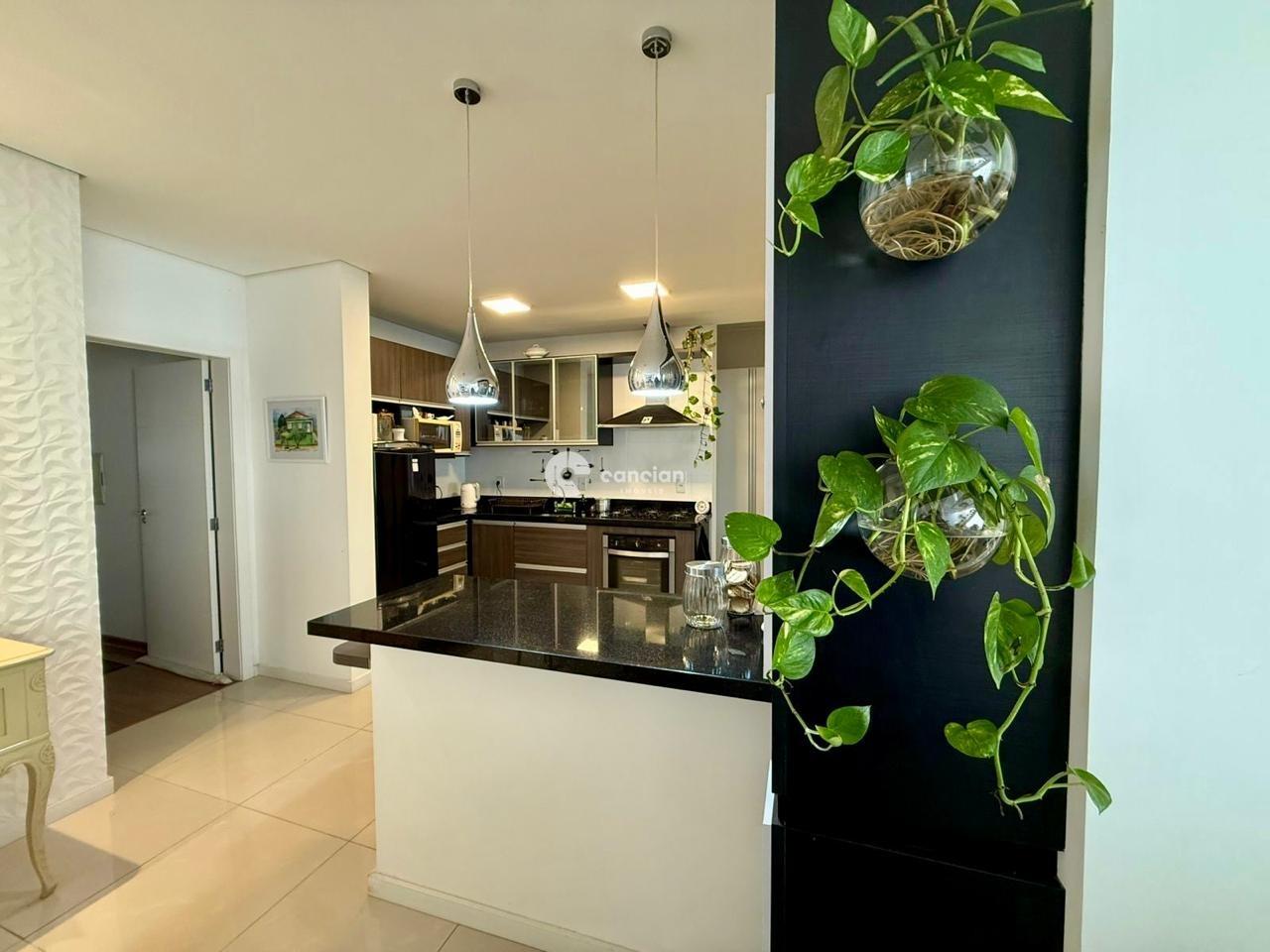 Casa de Condomínio à venda no Tomazetti: