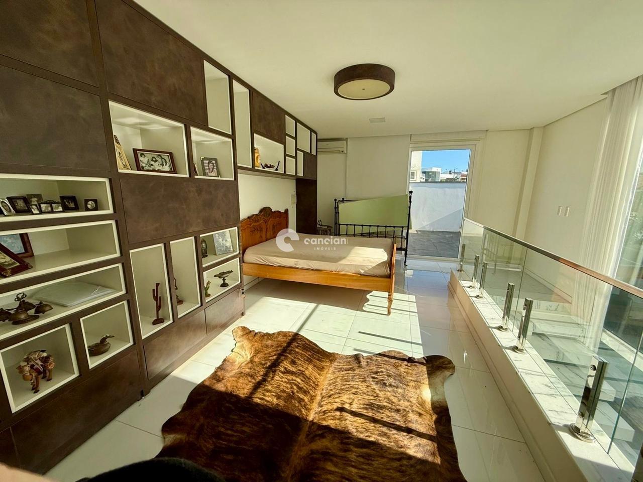 Casa de Condomínio à venda no Tomazetti: