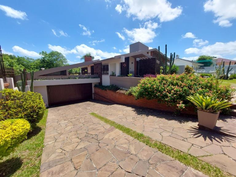 Casa à venda no Camobi: 