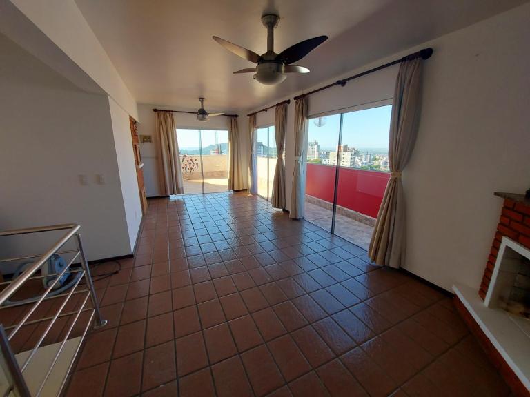 Cobertura à venda no Centro: 