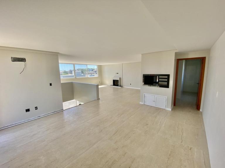 Cobertura à venda no Camobi: 