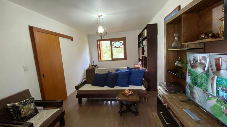 Casa à venda no Caturrita: 