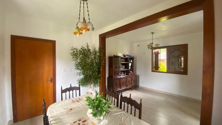 Casa à venda no Caturrita: 