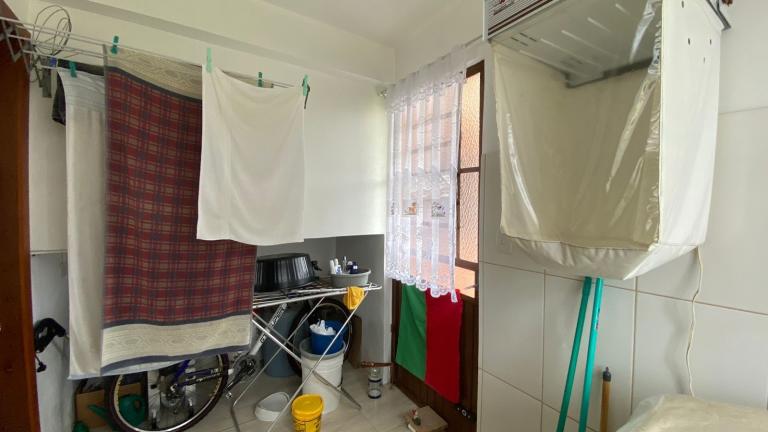 Casa à venda no Caturrita: 