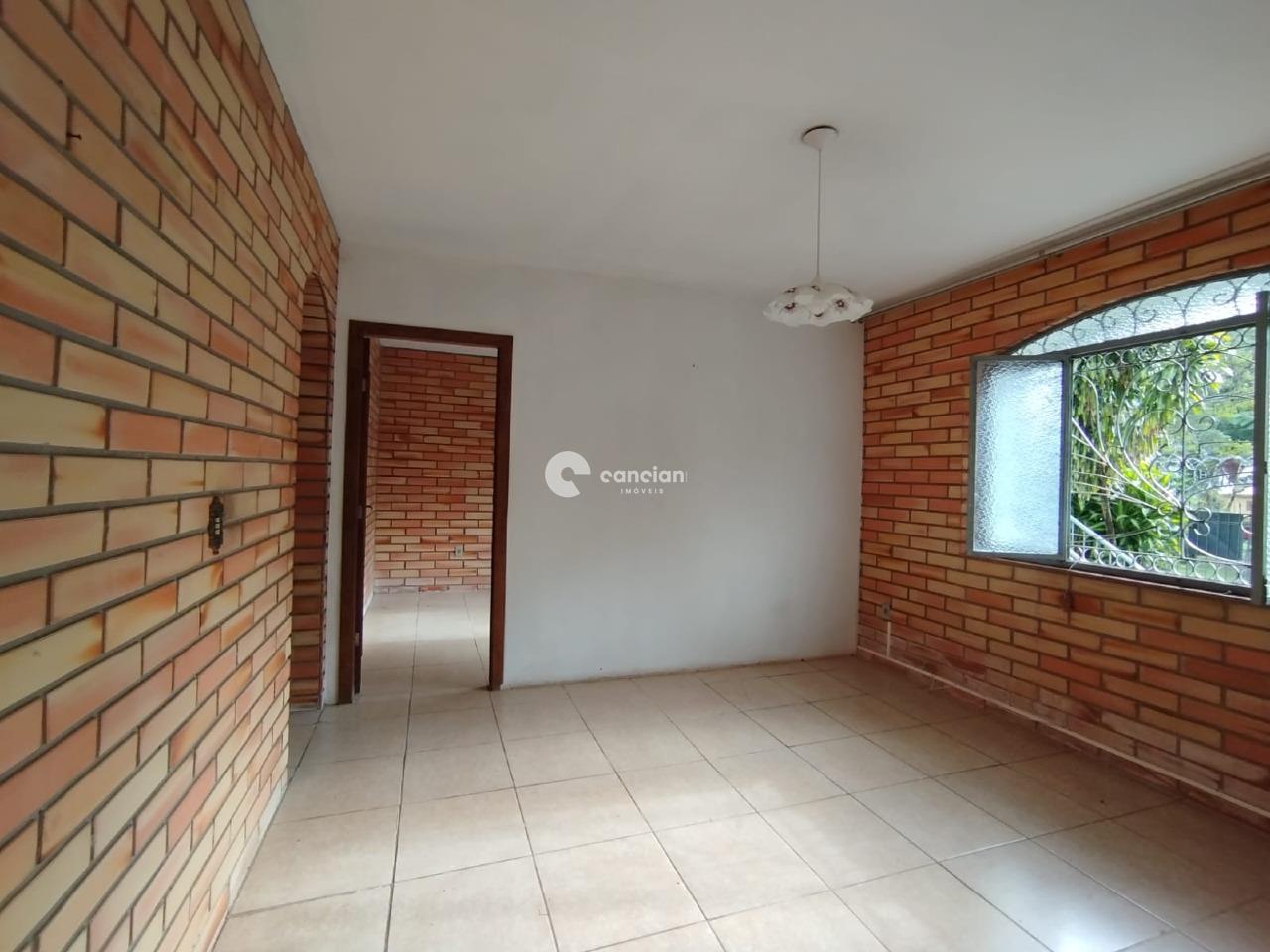 Casa à venda no Centro: 