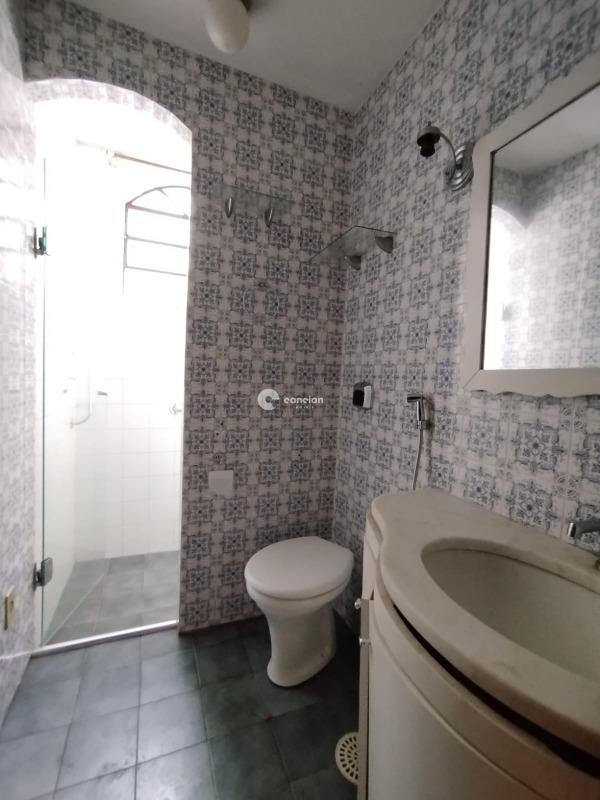 Casa à venda no Centro: 