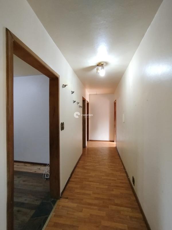 Casa à venda no Centro: 