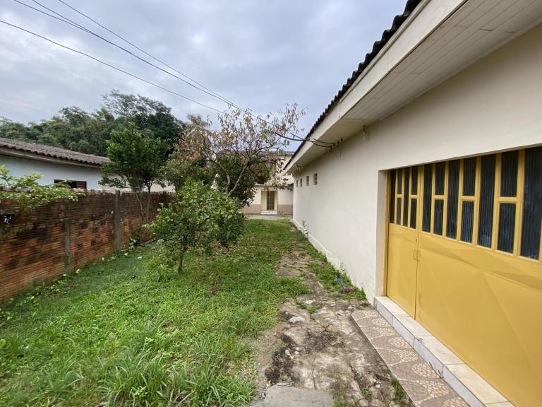 Casa à venda no Juscelino Kubitschek: 