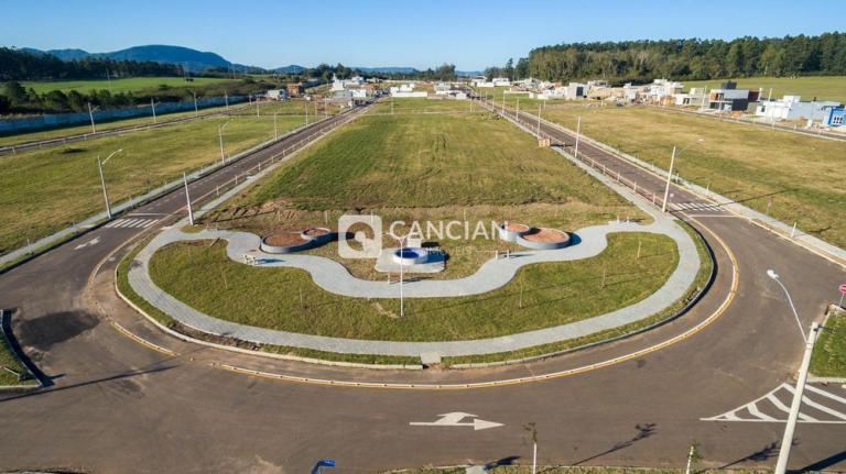 Terreno à venda no Camobi: 