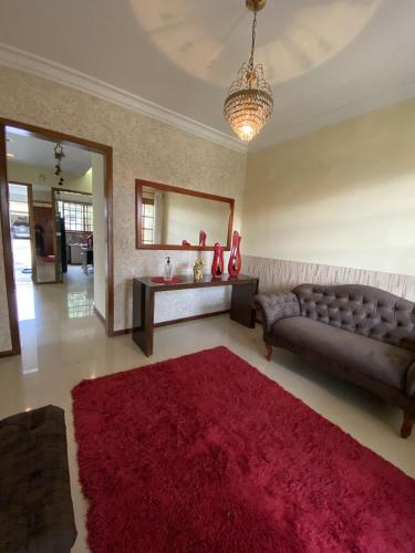 Casa à venda no Juscelino Kubitschek: 