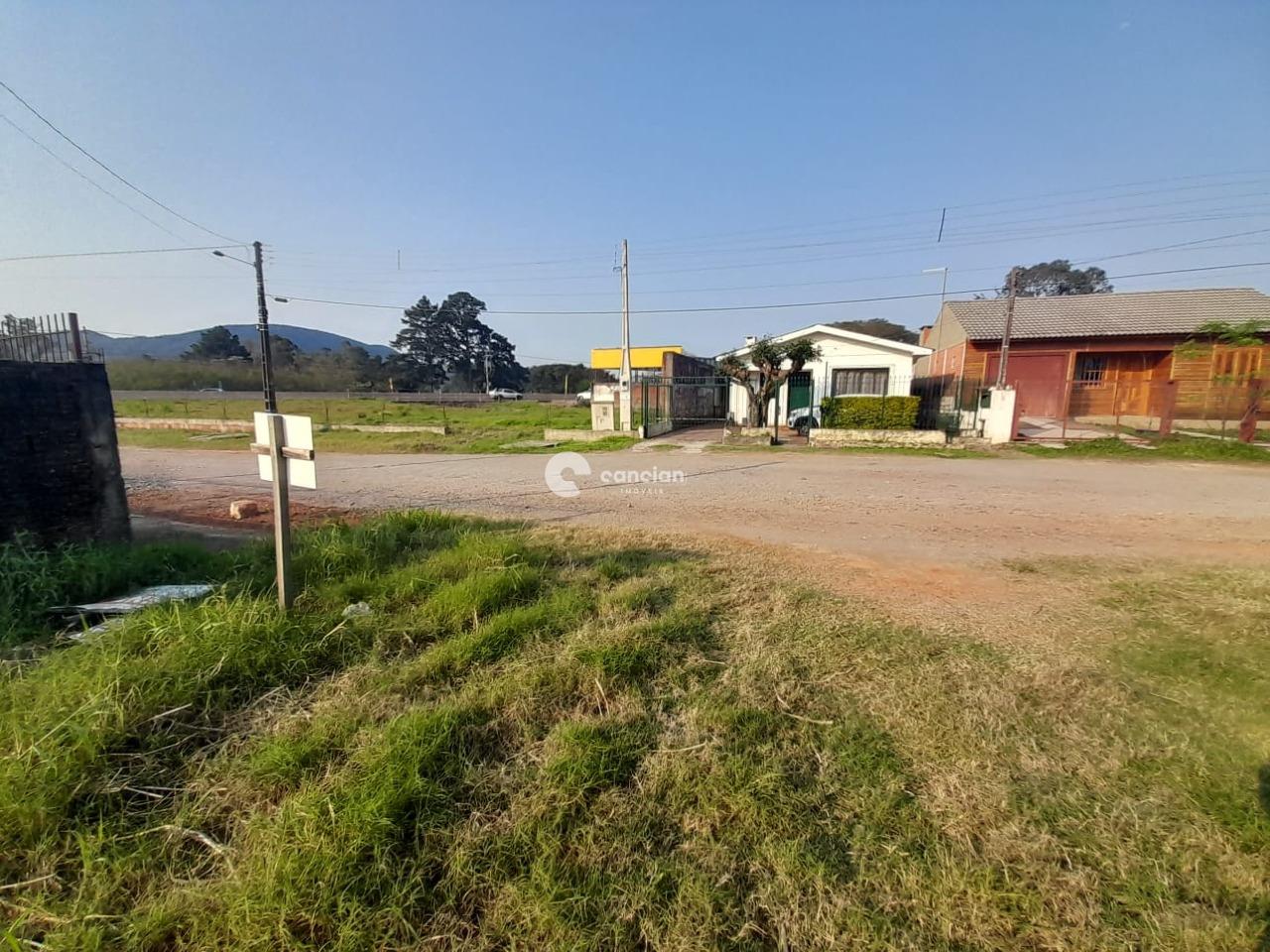 Terreno à venda no Camobi: 