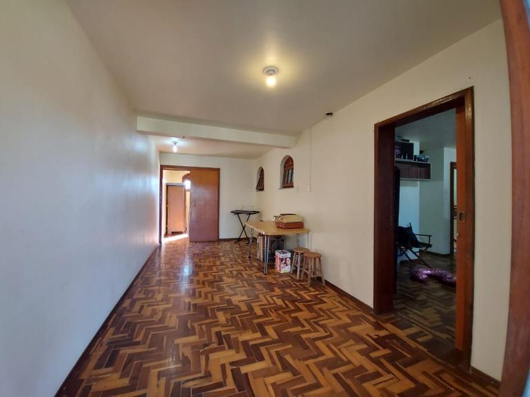 Casa à venda no Camobi: 