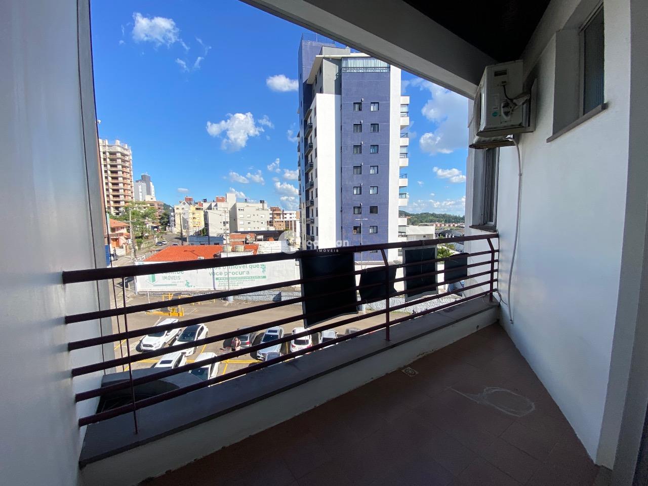 Cobertura à venda no Centro: