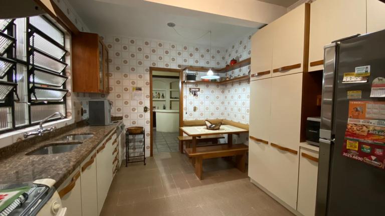 Casa à venda no Centro: 