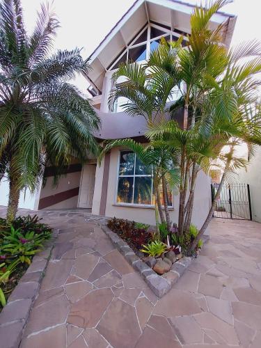 Casa à venda no Camobi: 