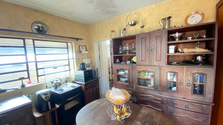 Casa à venda no Centro: 