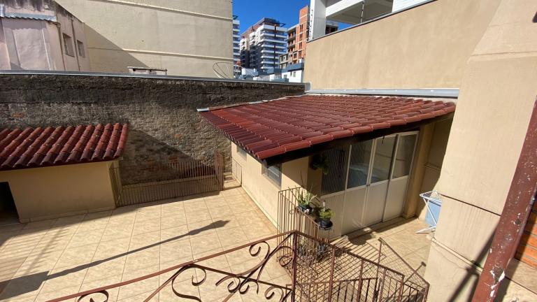 Casa à venda no Centro: 