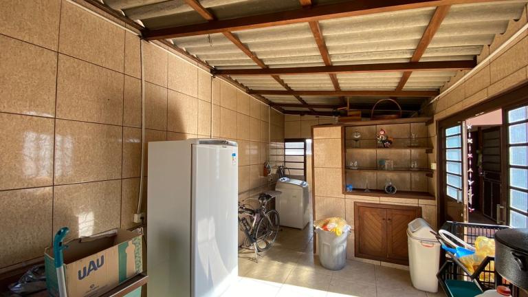 Casa à venda no Centro: 