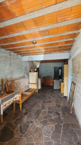 Casa à venda no Tomazetti: 