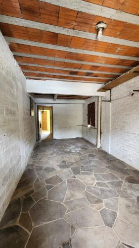 Casa à venda no Tomazetti: 