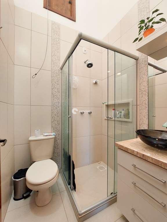 Casa à venda no Camobi: