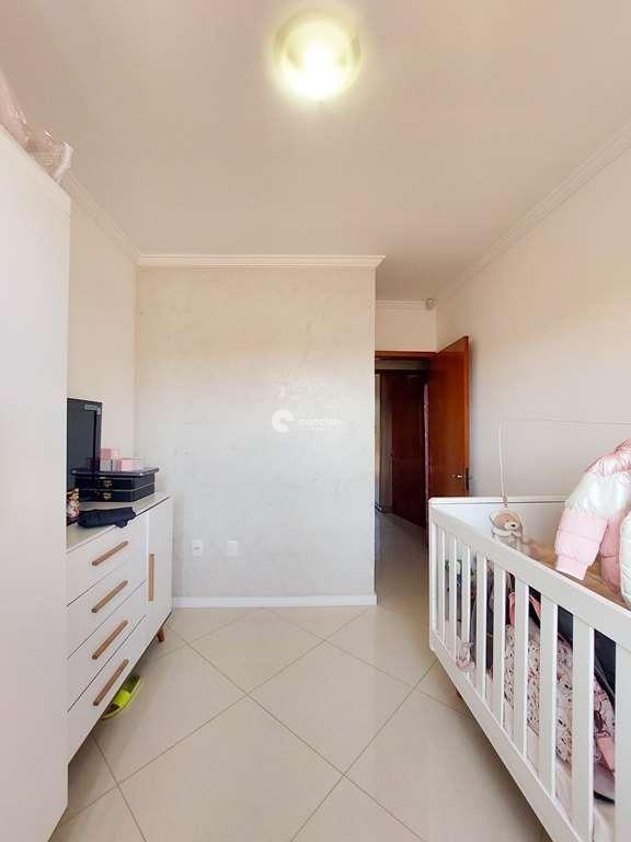 Casa à venda no Camobi: