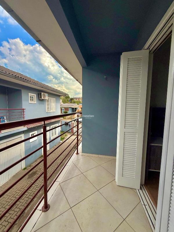 Casa de Condomínio à venda no Pinheiro Machado: 