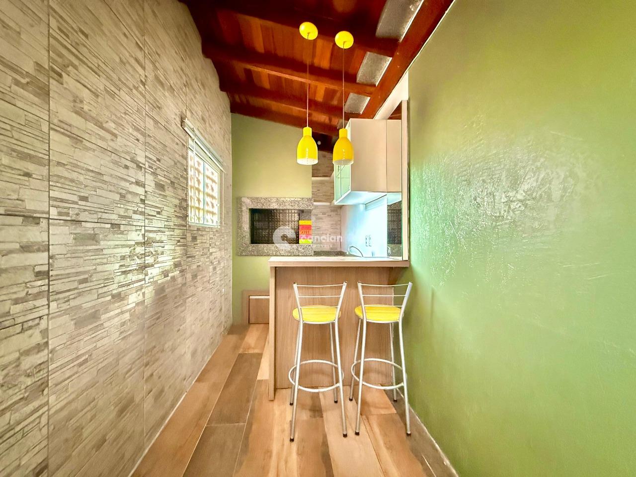 Casa de Condomínio à venda no Pinheiro Machado: 