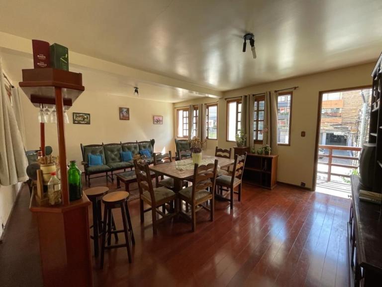 Casa à venda no Centro: 