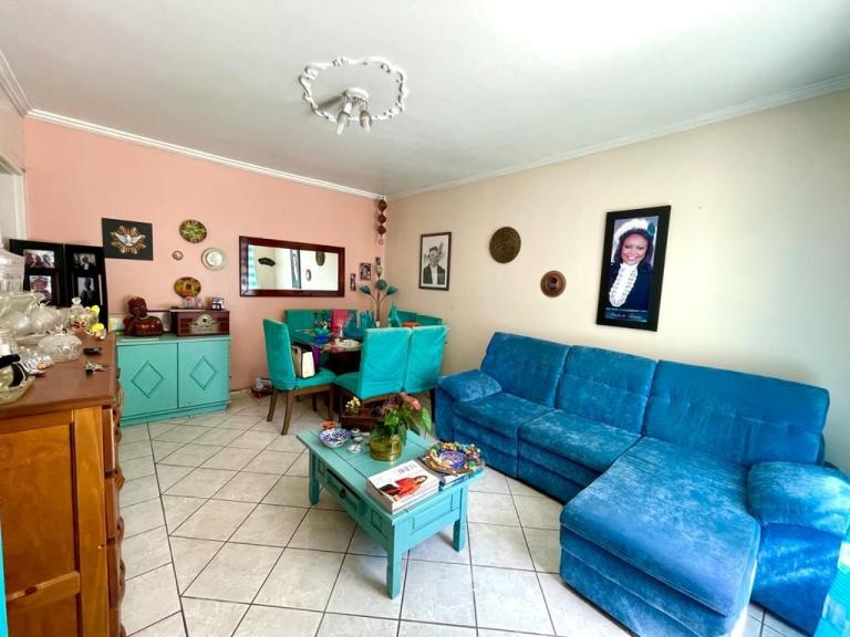 Casa à venda no Centro: 