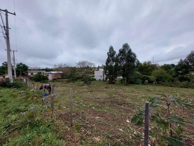 Terreno à venda no Lorenzi: