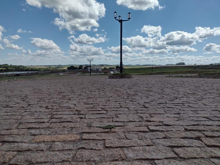 Terreno à venda no Camobi: