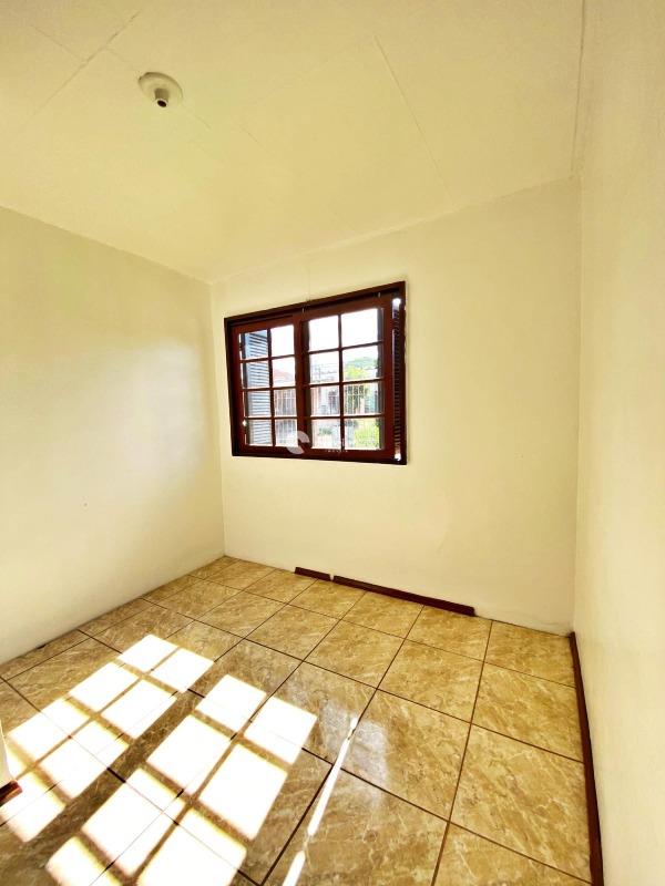 Casa à venda no Tancredo Neves: 