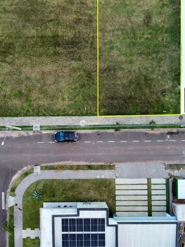 Terreno em condomínio à venda no Camobi: 
