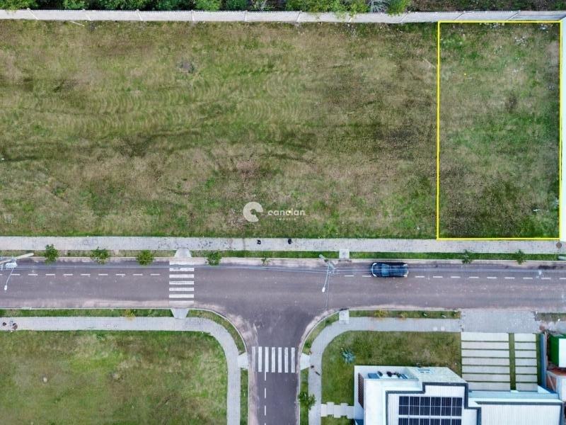 Terreno em condomínio à venda no Camobi: 