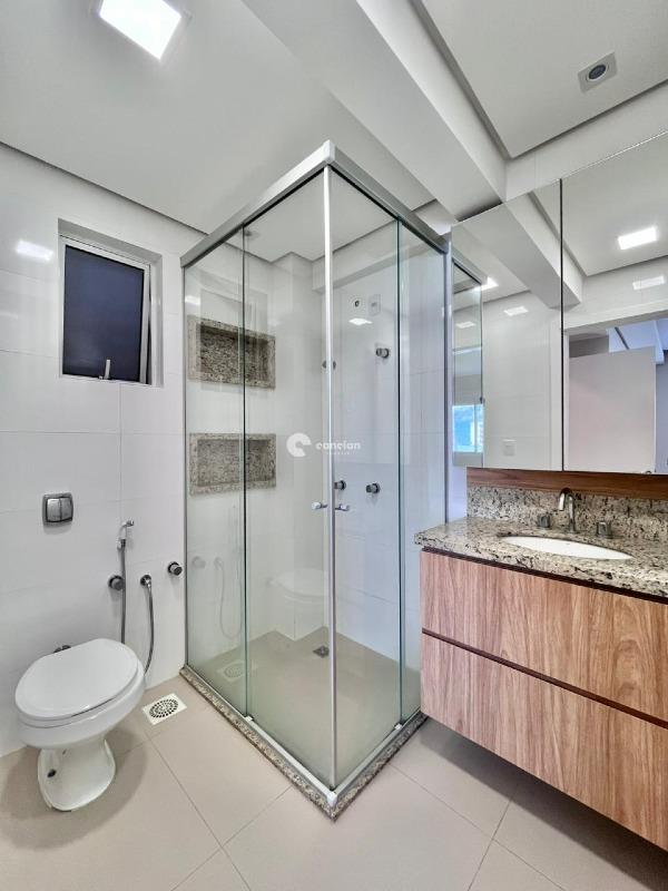 Cobertura à venda no Centro: 