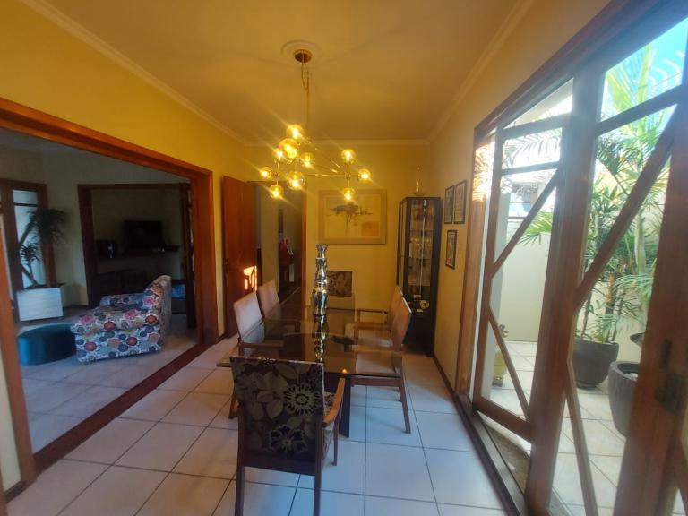 Casa à venda no Duque de Caxias: