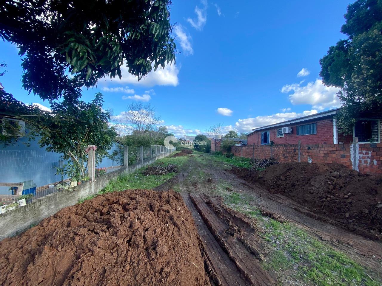 Terreno à venda no São João: 
