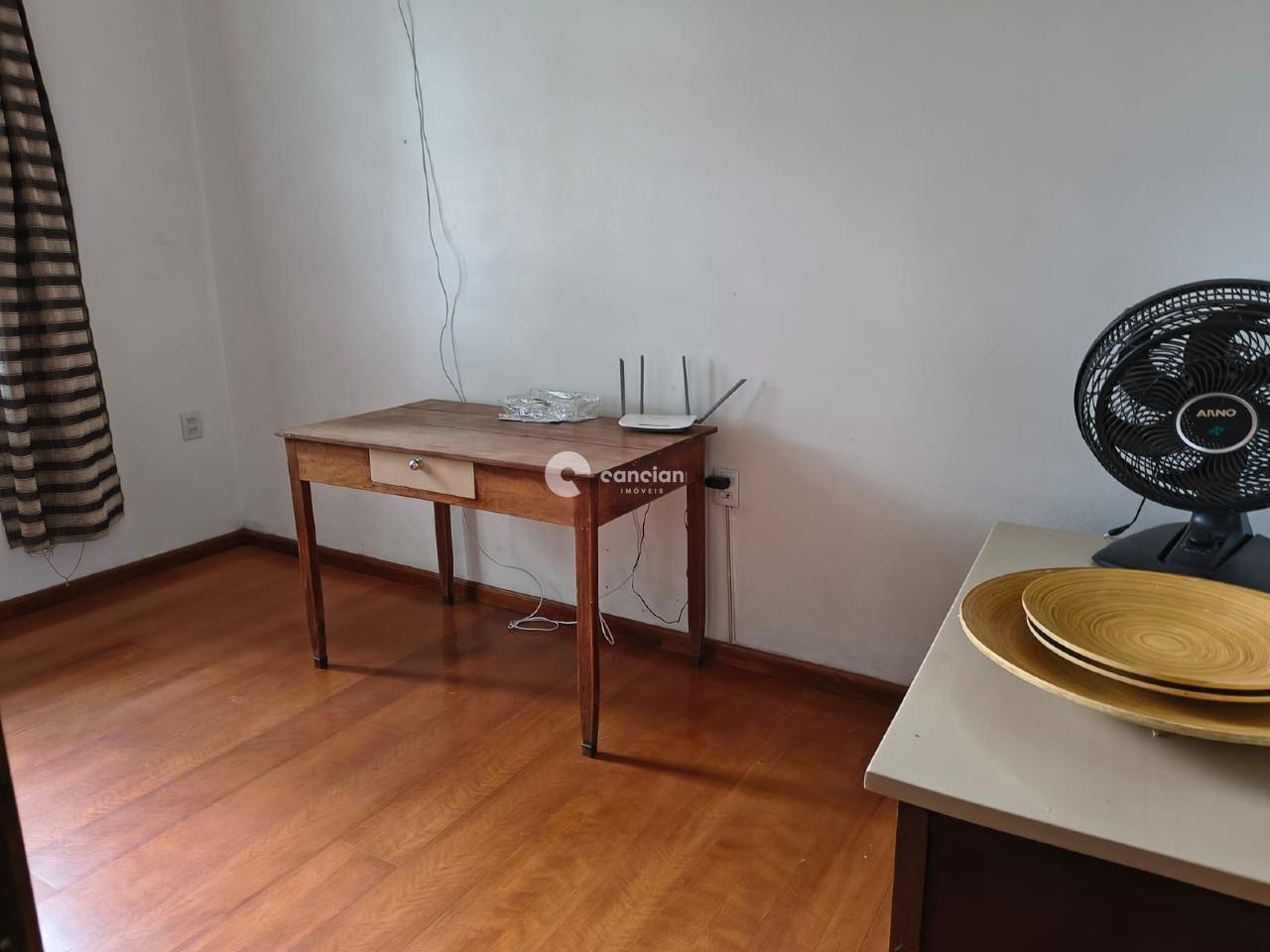 Casa de Condomínio à venda no Camobi: