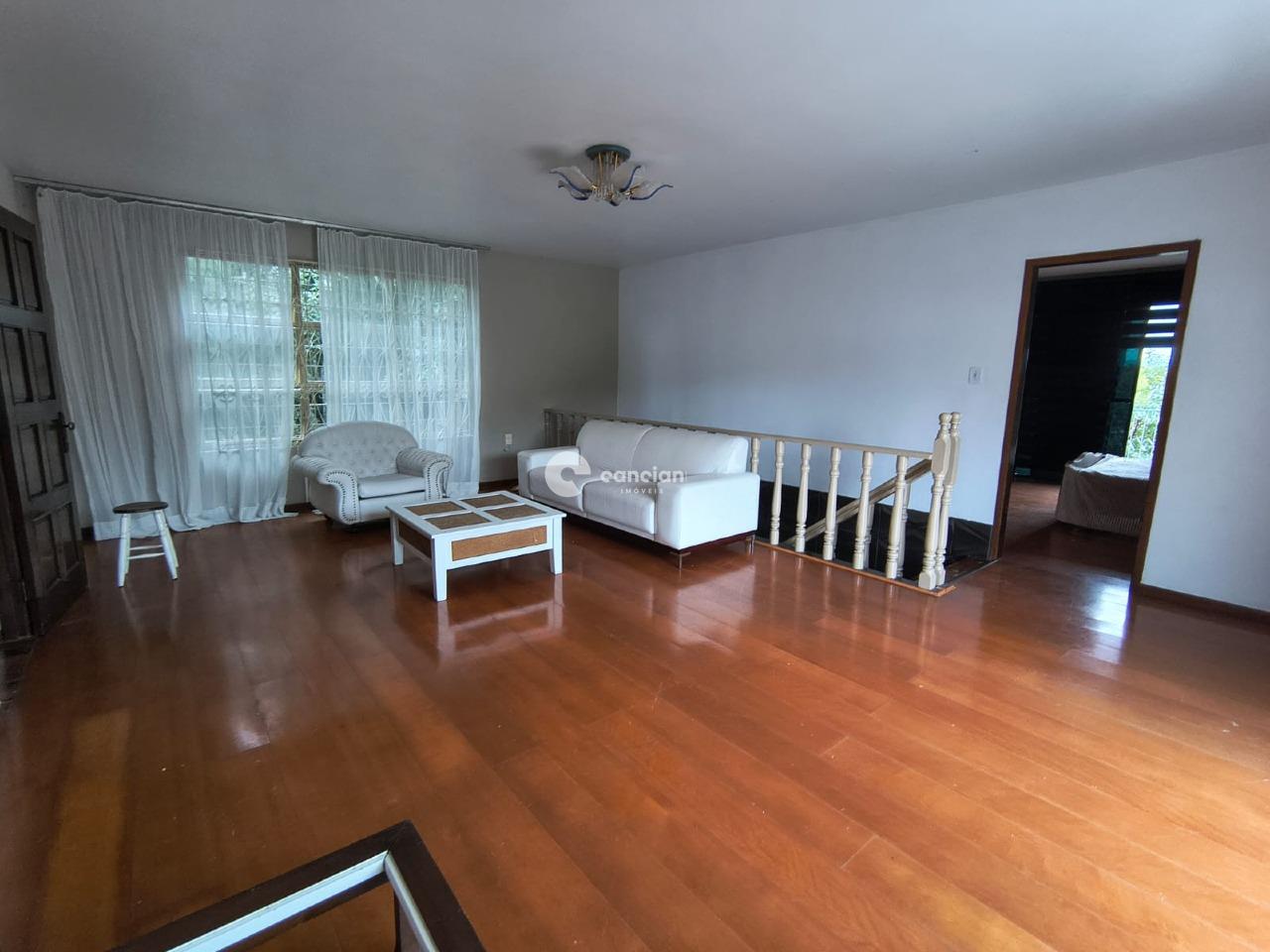 Casa de Condomínio à venda no Camobi: