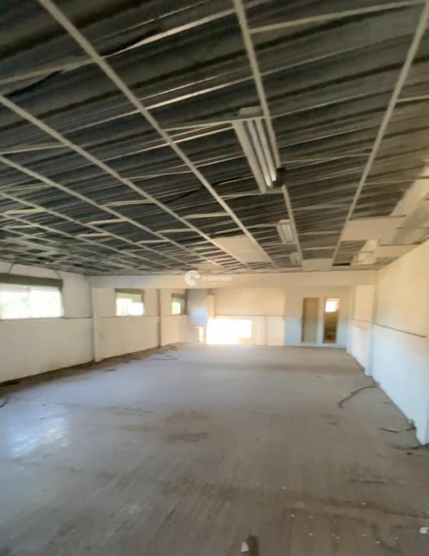 Terreno à venda no Nossa Senhora Medianeira: