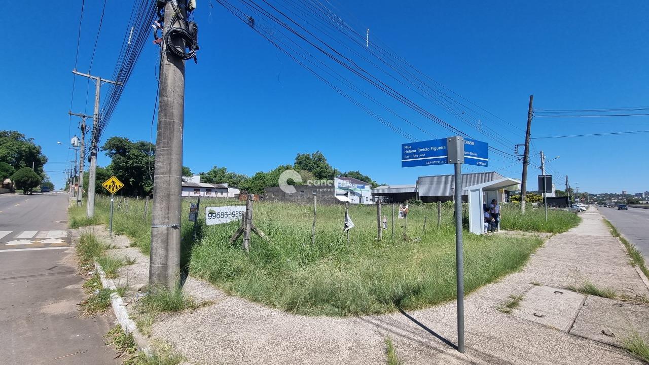 Terreno à venda no Camobi: